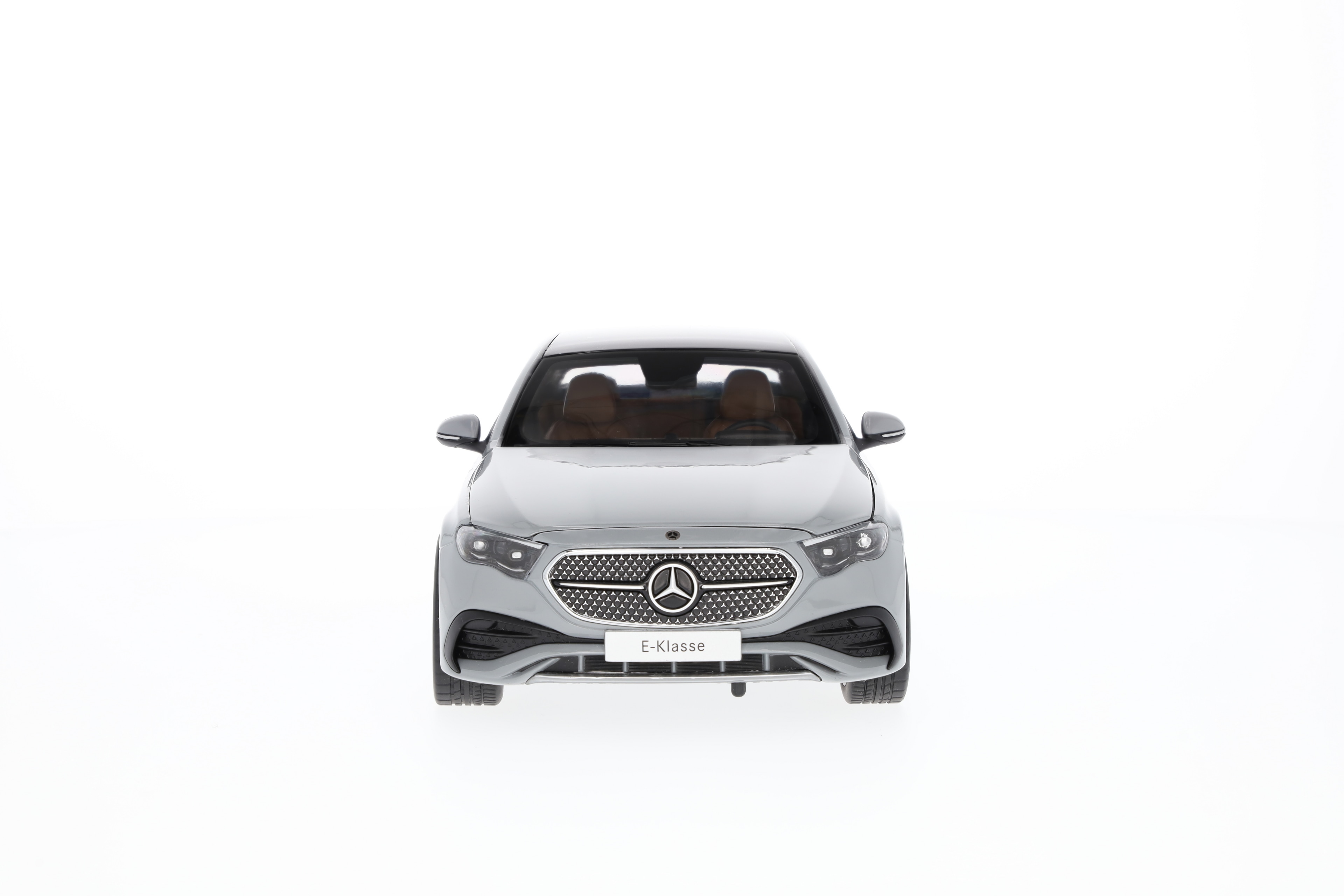 E-Klasse, Limousine, AMG Line, W214 - MANUFAKTUR alpinegrijs uni, iScale, 1:18