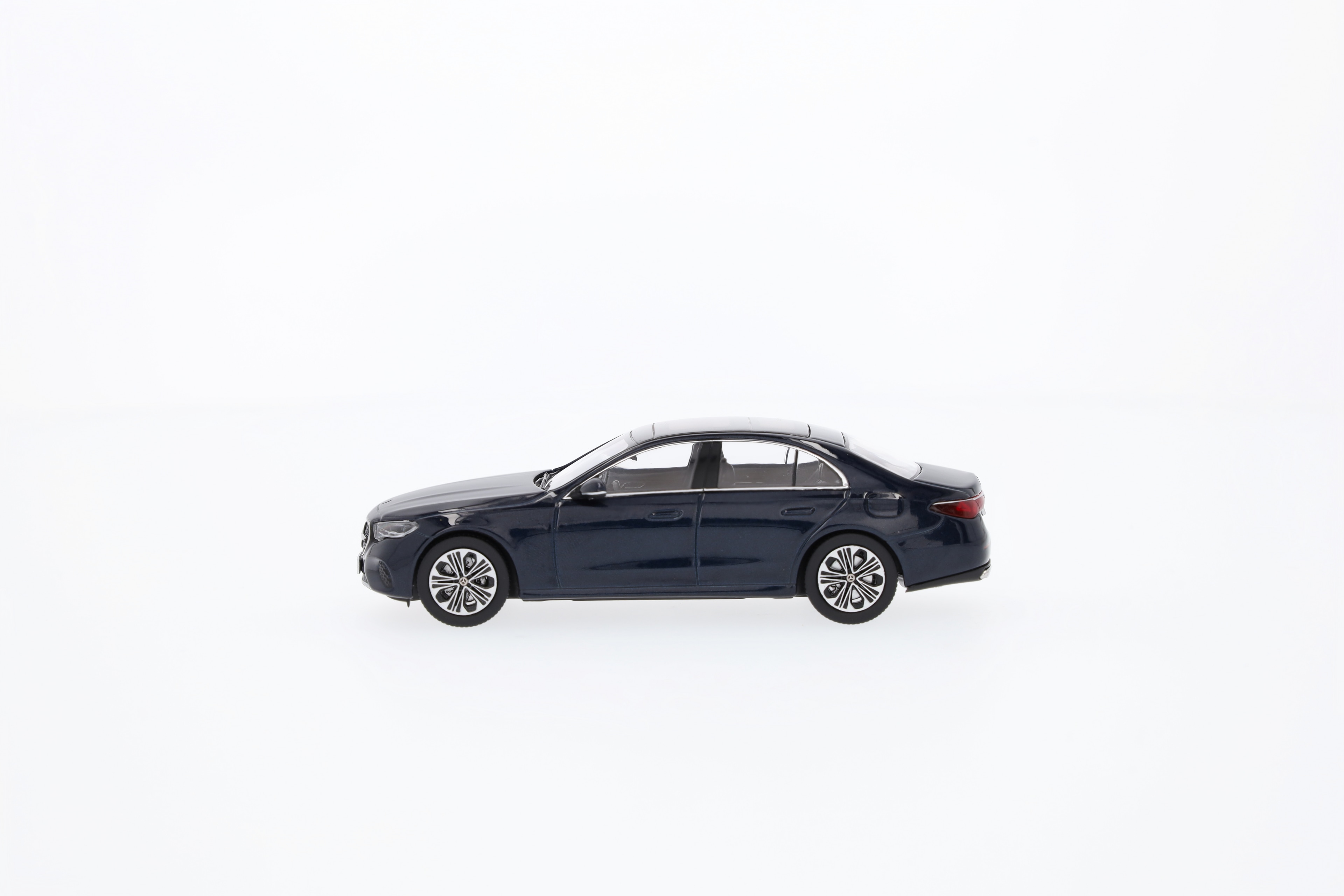 E-Klasse, Limousine, AVANTGARDE, W214 - nautikblau, iScale, 1:43