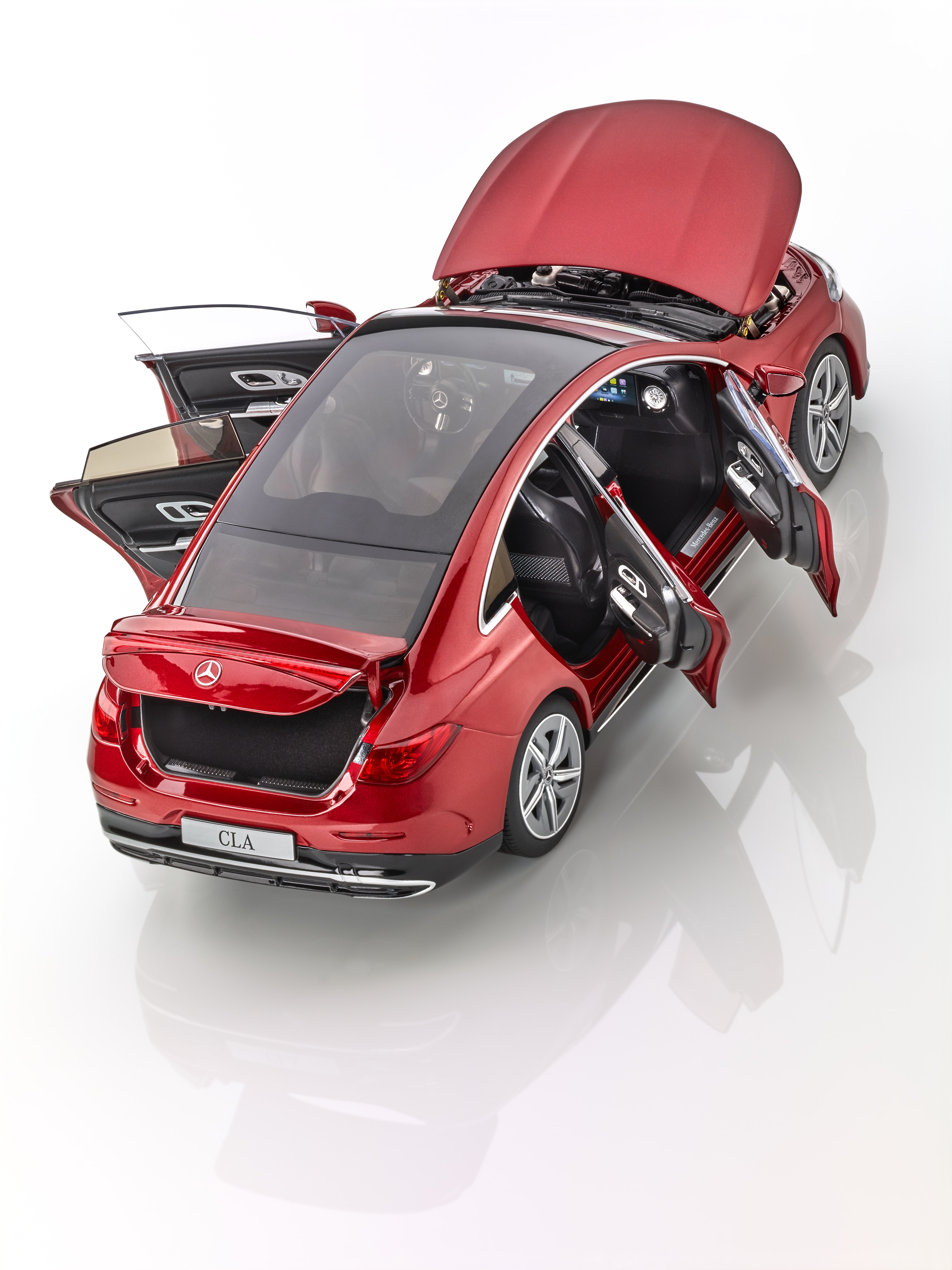 CLA coupé, C178 - MANUFAKTUR patagoniërood metallic, NZG, 1:18