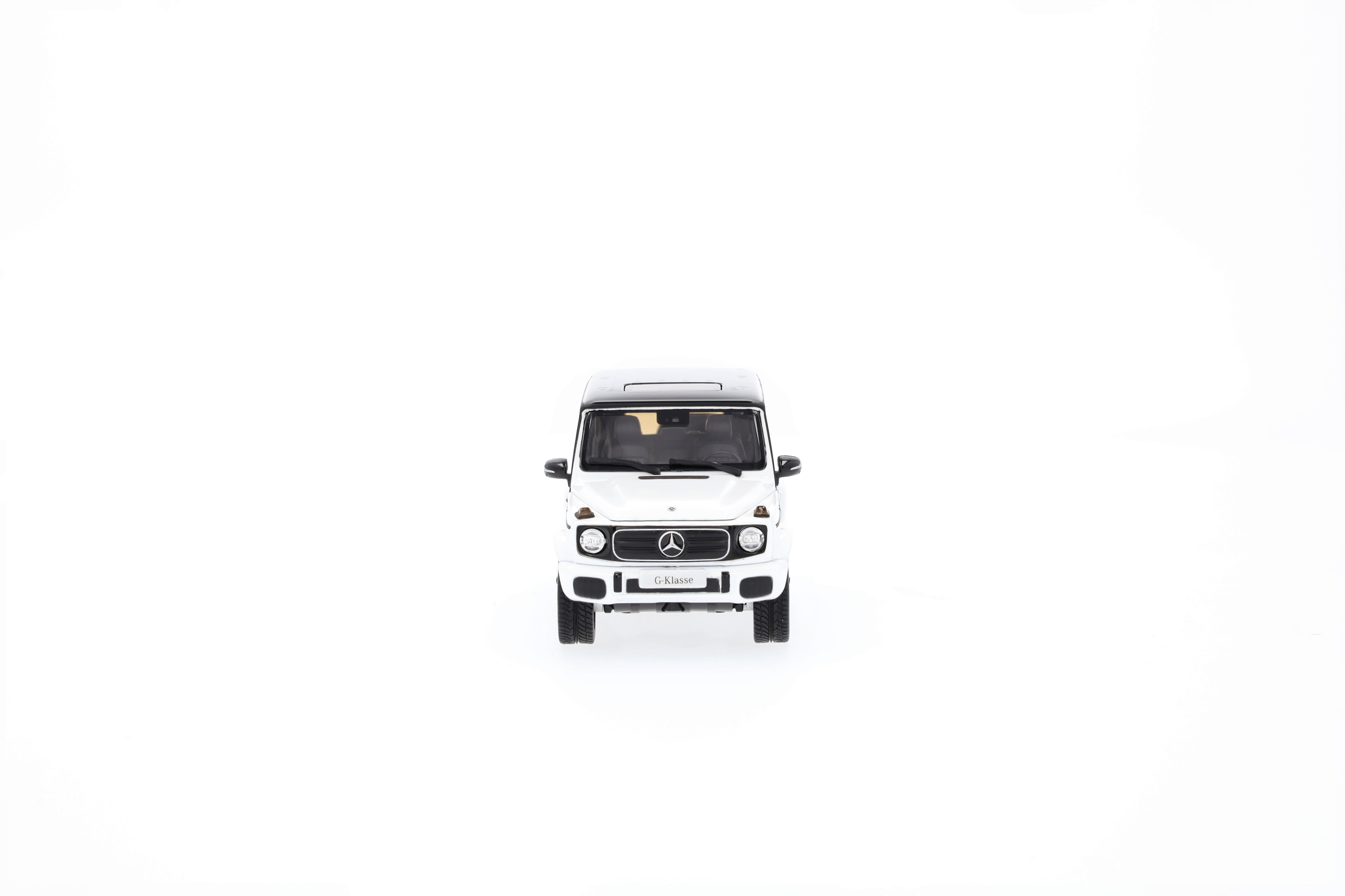 G 580 met EQ-technologie, Terreinwagen, AMG Line, N465 - MANUFAKTUR opalietwit bright, Norev, 1:43