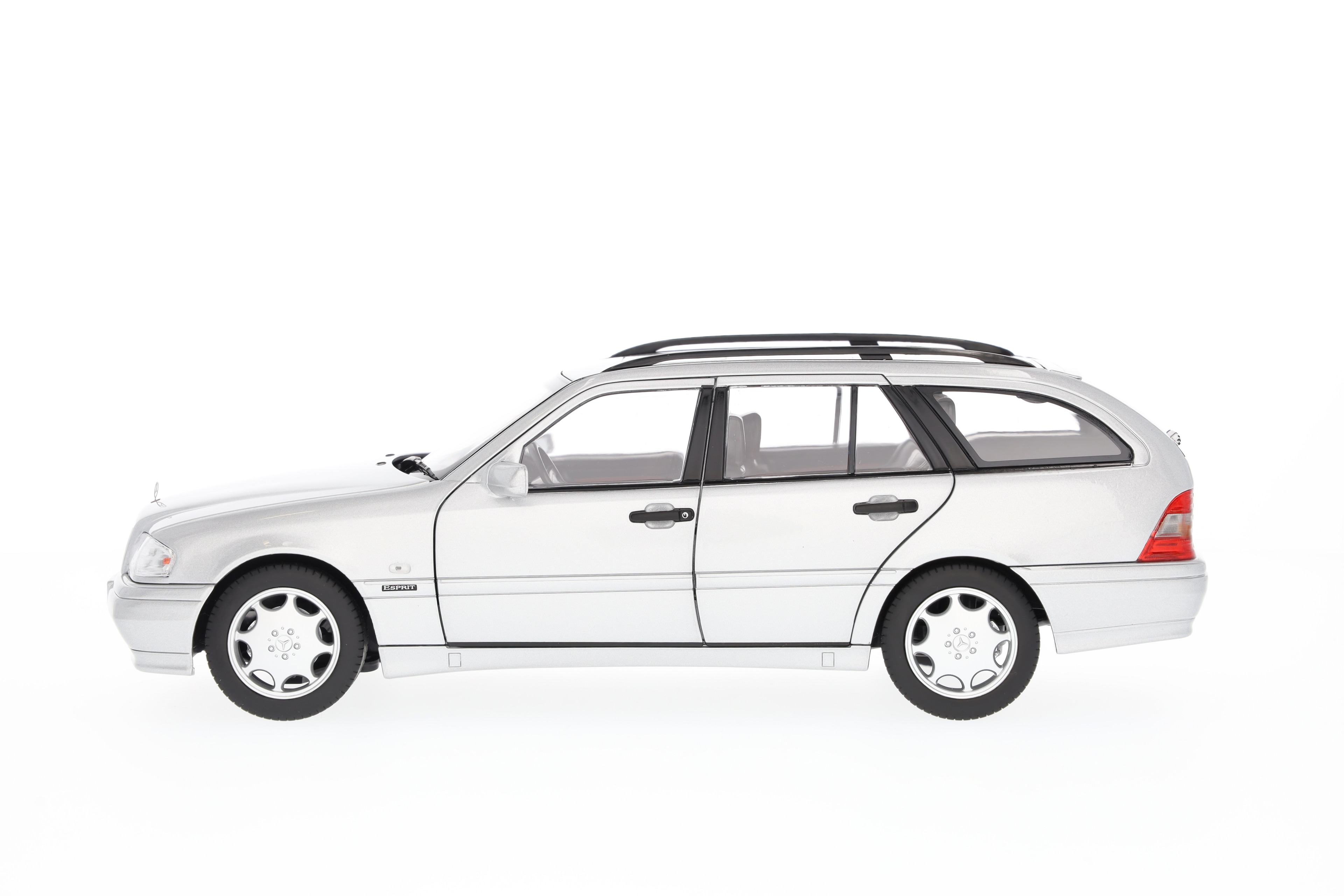 C 200 Estate S 202 (1997-2001) - briljantzilver, Norev, 1:18