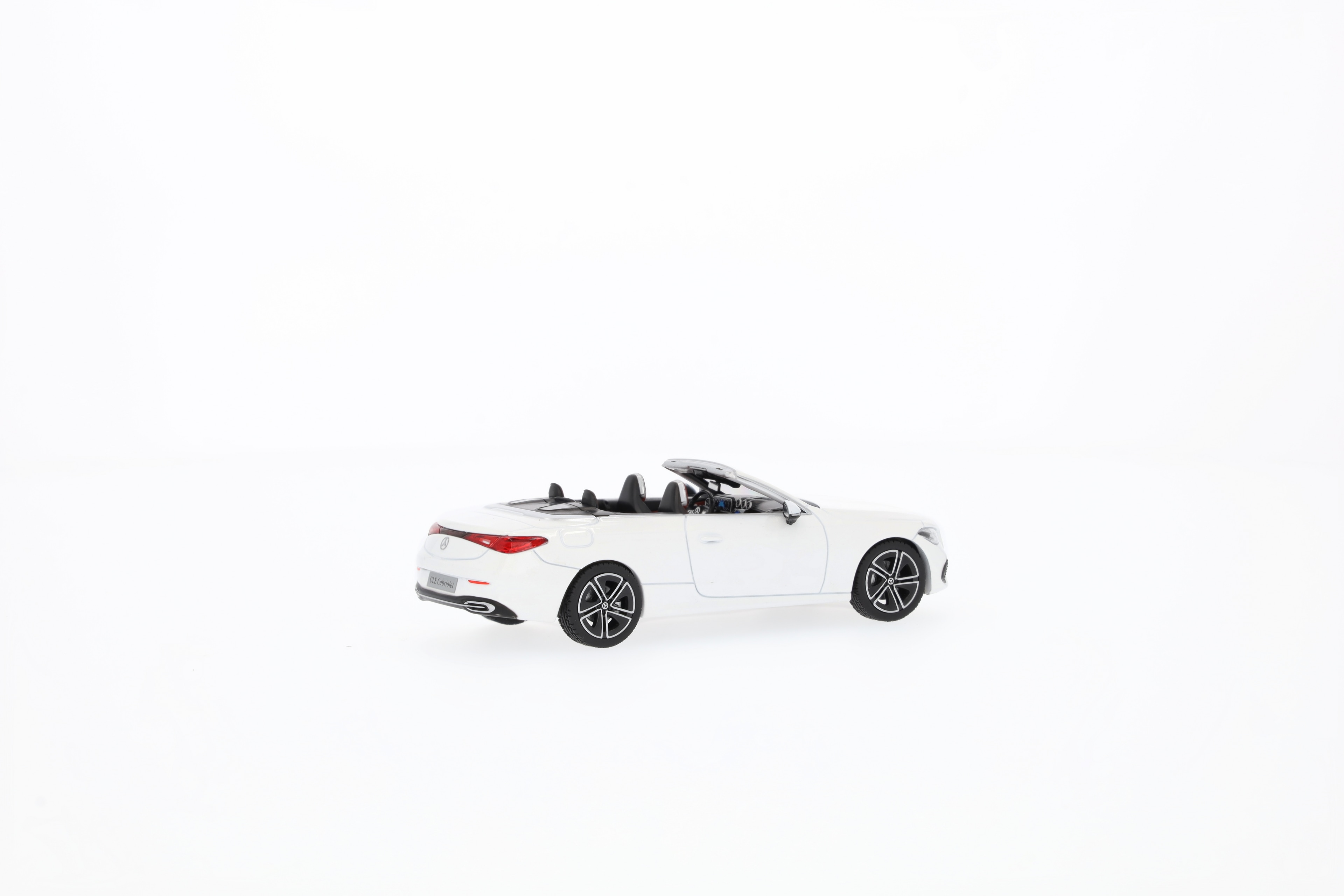 CLE cabriolet, AVANTGARDE, A236 - MANUFAKTUR opalietwit bright, Norev, 1:43