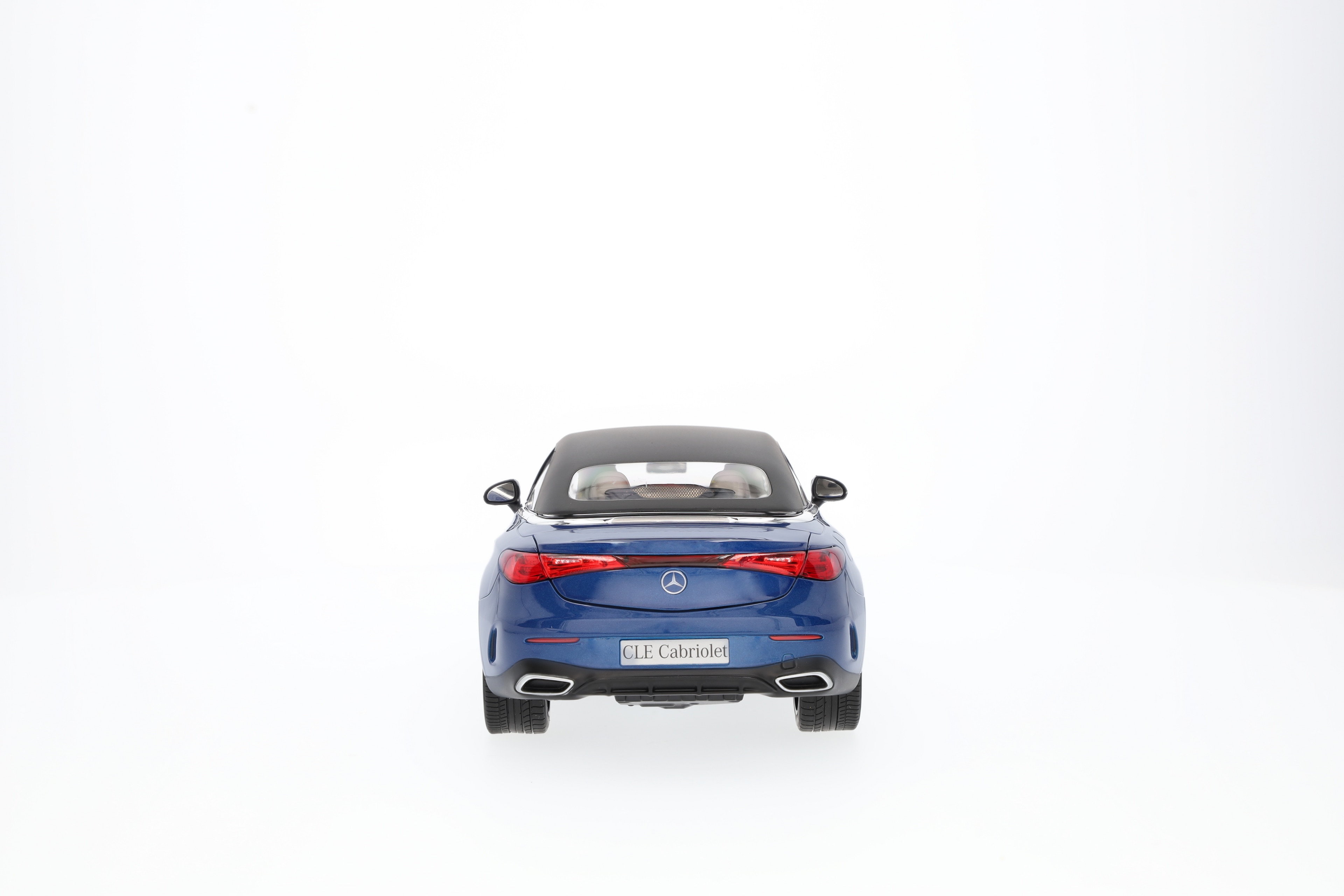CLE cabriolet, AMG Line, A236 - spectraalblauw, Norev, 1:18