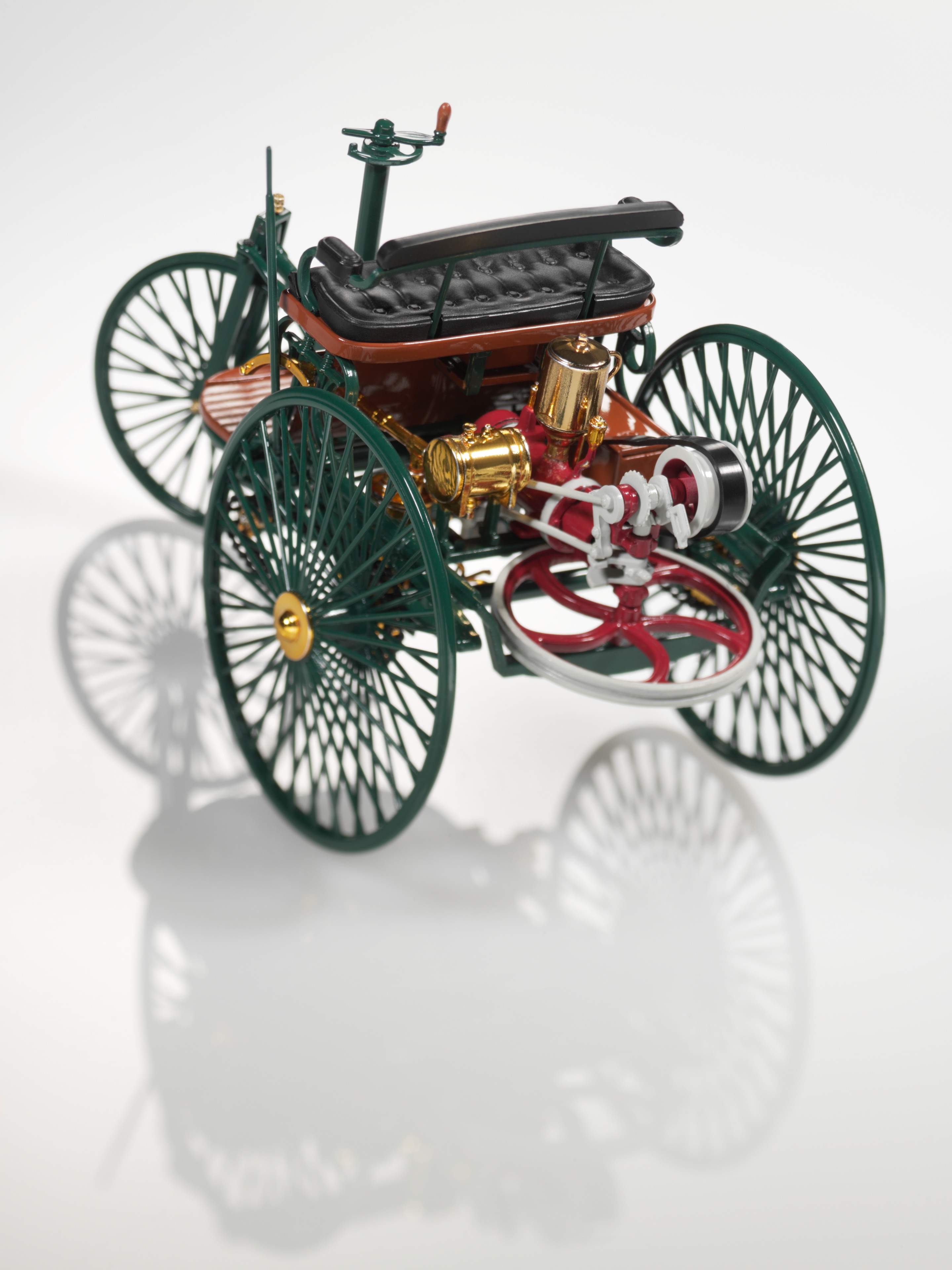 Benz 'Patent-Motorwagen' (1886) - groen, Norev, 1:18