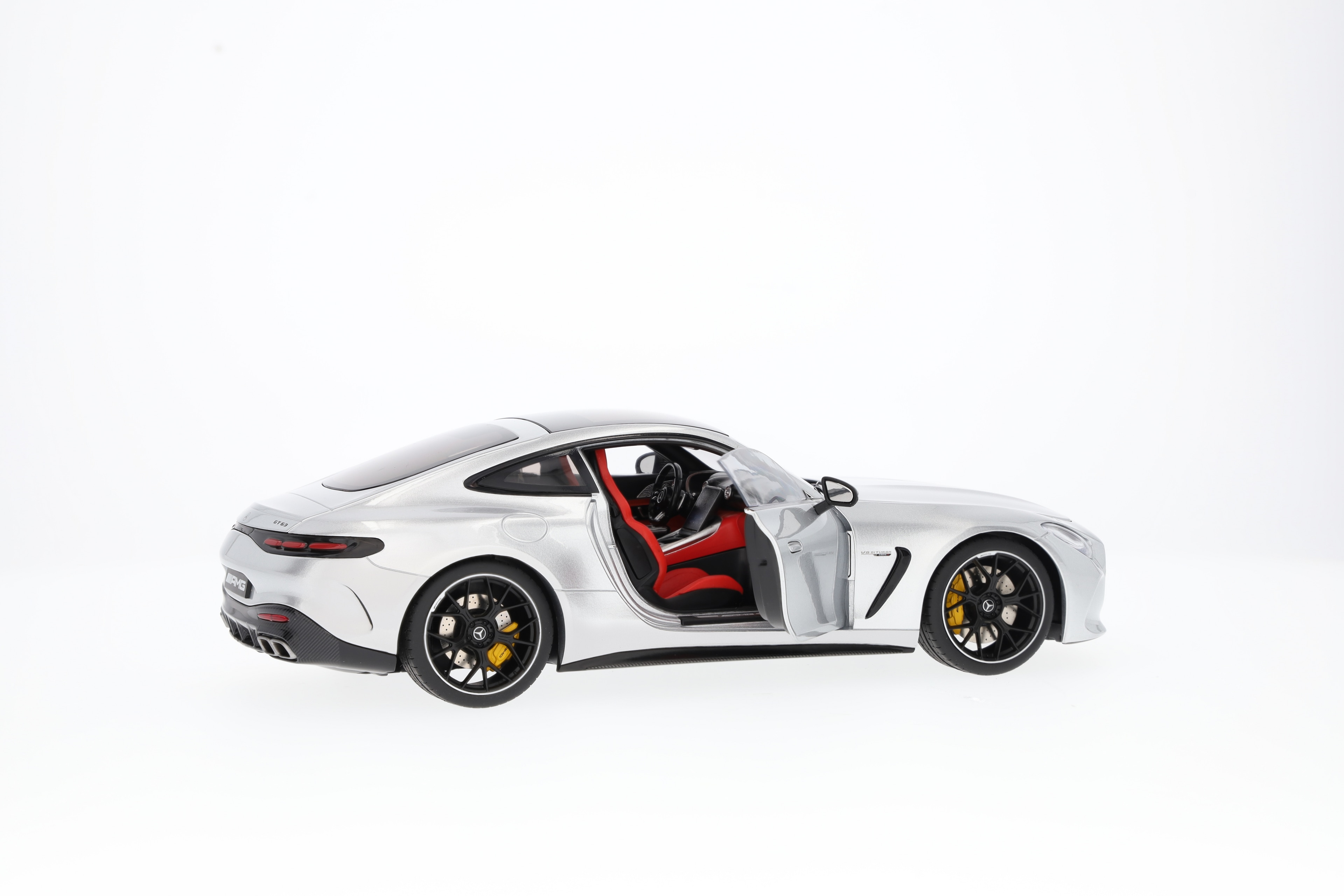 Mercedes-AMG GT 63, C192 - hightechzilver, NZG, 1:18